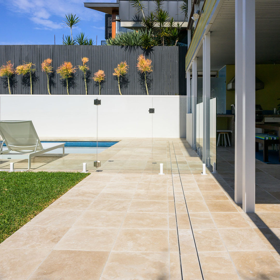 Hide Modular External Linear Drain Cover Everhard Channel
