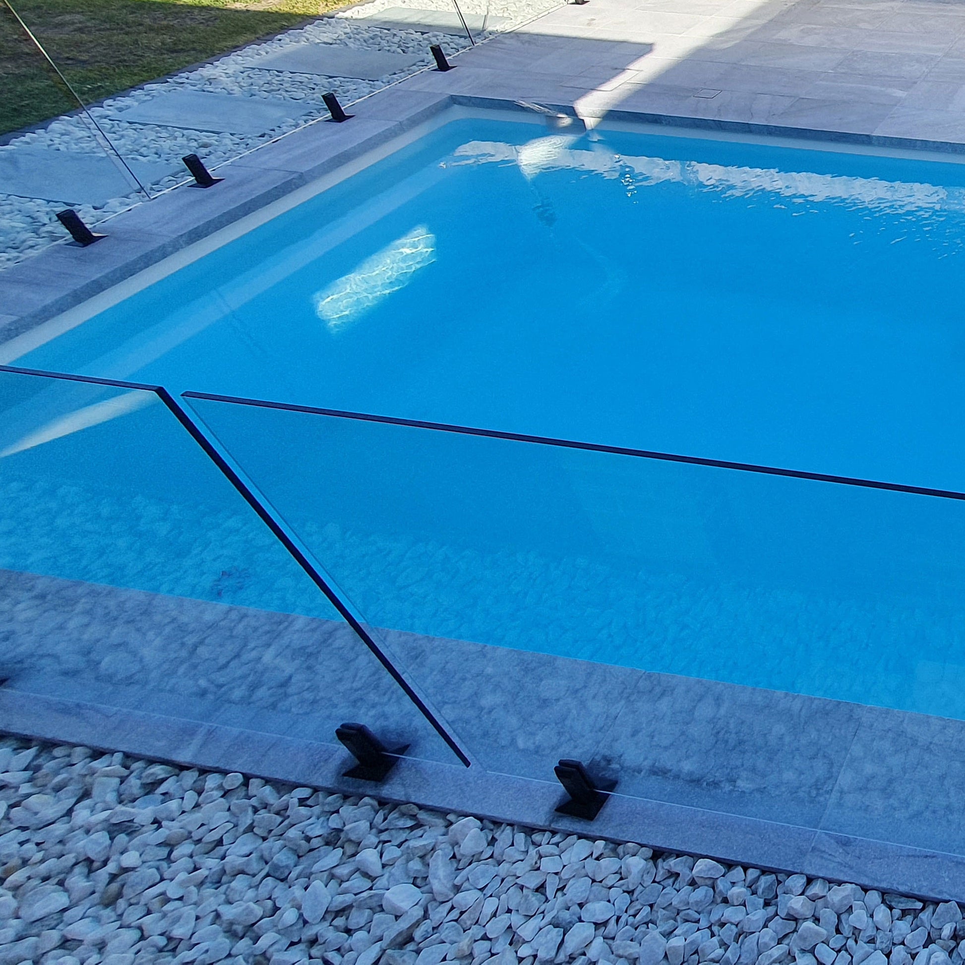 Argento Sandblasted Tumbled Limestone 600x400x30/60mm Drop Nose Coping - 1st Quality - Swimming Pool - Available at iPave Natural Stone